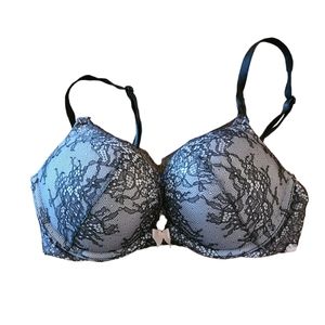 Victoria's Secret Bombshell Bra, 32C